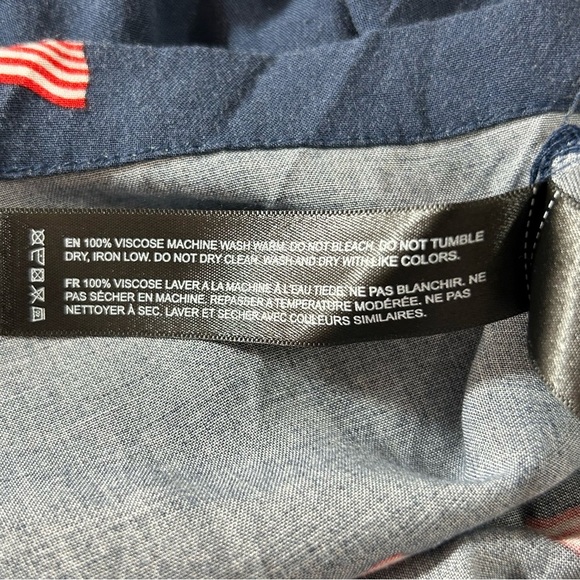 Denim & Flower Born Free Flag Button Down Shirt Ricky Singh Men's Navy Sz Large - Picture 5 of 7